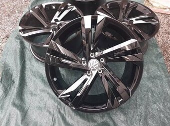 Alu disky Volkswagen Tiguan Valencia Black R19