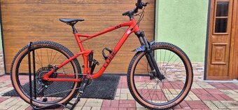 Celoodpružený horský bicykel značky CUBE