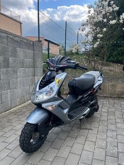 Peugeot speedfight 2