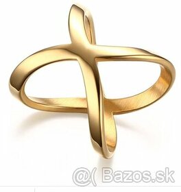 Oceľový prsteň zlatý