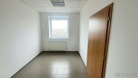 Kancelárske-obchodné priestory-centrum Prievidza - 1
