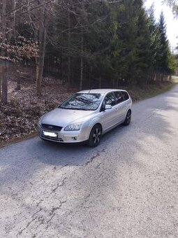 Ford FOCUS kombi 1,6 TDCI 66kw