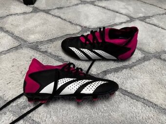 Detské kopačky Adidas Predator vel.35