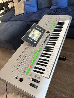 Yamaha Tyros 3