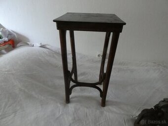 thonet