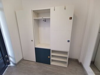 Ikea zostava