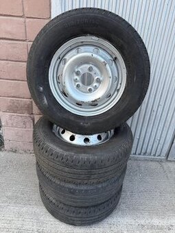 Letne uzitkove pneumatiky 215/70 R15C na diskoch 5x118