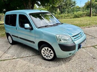 Citroën Berlingo 1.6 Benzin + ťažné