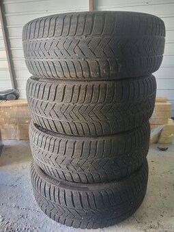 Zimné pneumatiky 225/45 R19