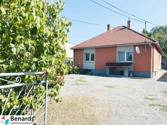 RODINNÝ DOM NA BÝVANIE A PODNIKANIE,1630 M2, SABINOVSKÁ Ul.,