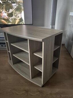 Stolík pod TV