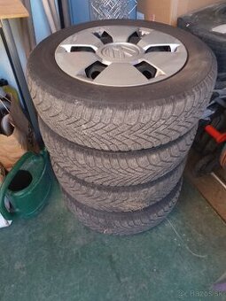 Predám kolesá 165/70 R14