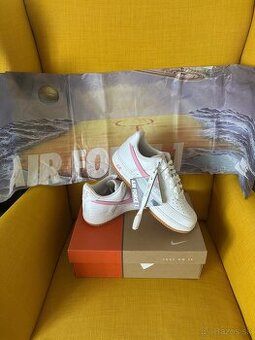 Zberatelske tenisky Nike Air Force 1