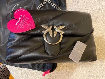 Pinko kabelka