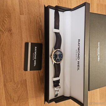 Hodiny RAYMOND WEIL
