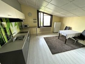 5 izbový poschodový rodinný dom v meste Galanta, 240.000 € - 1