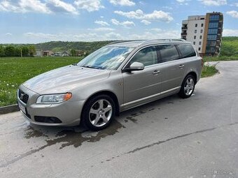 Volvo V70 D5 Automat