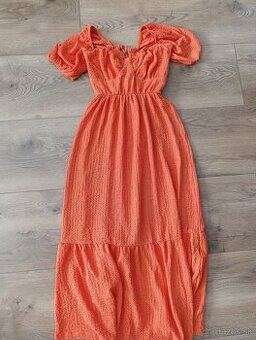 Oranzove saty