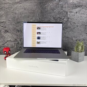 MacBook Pro 16” M2 Pro - 100% Batéria