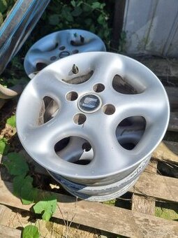4x100 r13 - 1