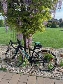 Predám cestný bicykel bianchi
