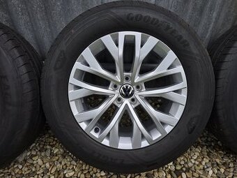 5x112 R18 VW Cascade Touareg CR7 235/65 R18 Demo