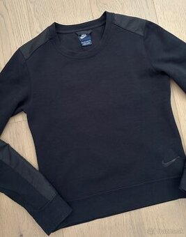 Nike mikina XS cierna original