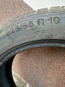 225/55 R19