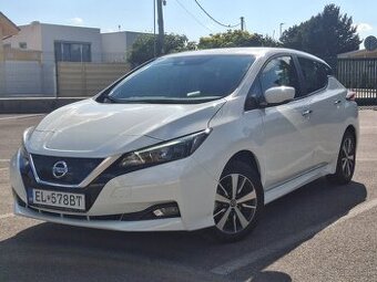 Nissan Leaf 12/2021, 23tis km