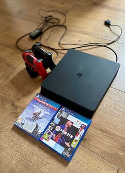 PlayStation 4 slim 500GB 2x ovládač