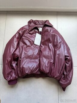 Bunda Stradivarius c. S