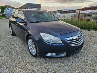 Opel Insignia 2.0CDTI 131PS SportsTourer Automat Combi EURO5
