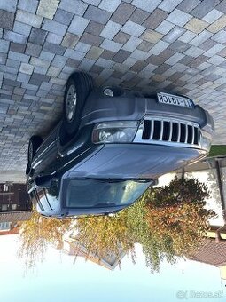 Jeep grand cheroke laredo