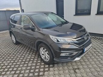 Honda CR-v 2.0 benzín automat 4x4, 1. majiteľ, serviska
