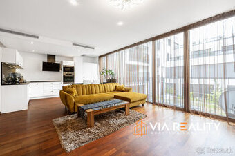 Predaj 2-izbový byt + PARKING – Dunajská, Staré Mesto – Brat