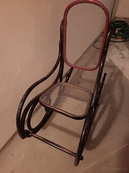 Kreslo hojdacie a kreslo