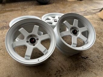 Japan Racing 4x100 r17