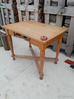 Predám vintage stôl, bez šuplíka