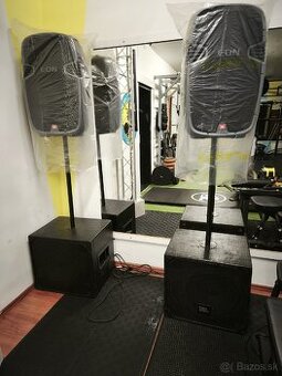 Reproduktory JBL EON 315 + basaky - cely set