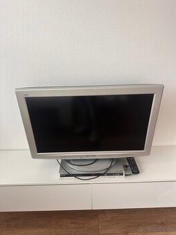 Televizor s dvd prehravacom