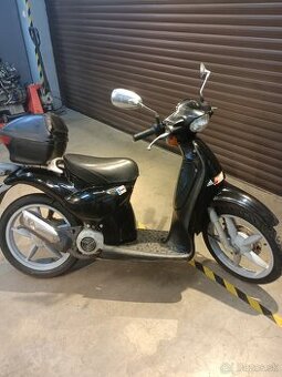 Skúter Aprilia 50