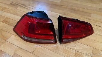 Predávam originálne ľavé zadne svetlo (svetlomet, lampa) vho