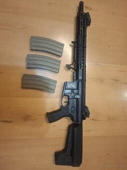 Predám m4 alfa od delta armory upgrade