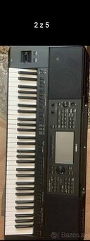 Yamaha psr SX 700