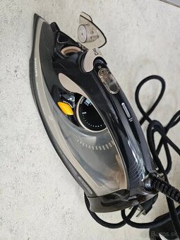 Philips Azur Performer Plus (naparovacia zehlicka)