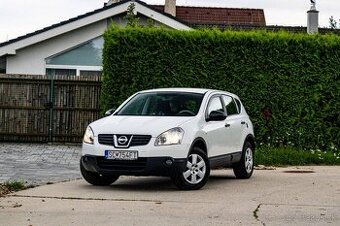 Nissan Qashqai 1.6i Visia / 1. majiteľ