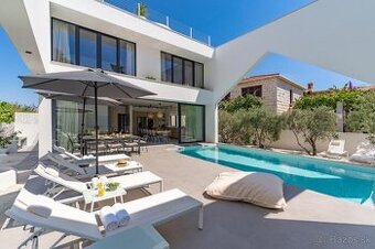 CHORVATSKO: Brač – Luxusní vila na prodej