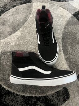 vyššie tenisky vans
