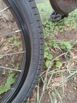 Dievčenský bicykel 16'