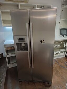 Predam americku chladnicku Bosch